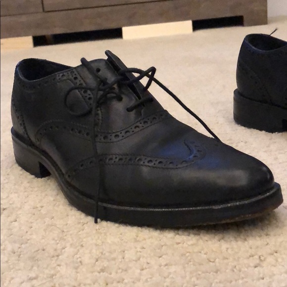 used cole haan shoes